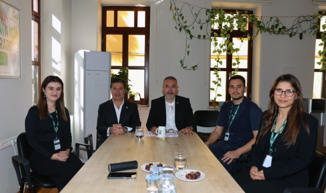 Başkan Aras'tan Yeşilay Muğla şubesine ziyaret