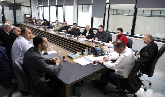 Başkan Özcan muhtarlarla bir araya geldi