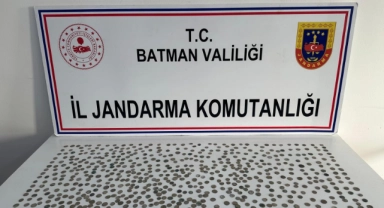 Batman'da buldukları tarihi sikkeleri satmaya çalışan 2 kişi yakalandı