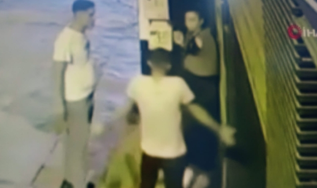Beyoğlu'nda genç kadına taciz: O anlar kamerada