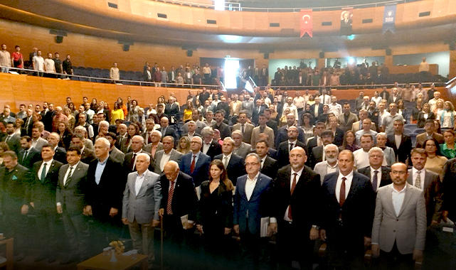 Bursa 2050 Vizyonu ve Çevre Düzeni Planı tanıtım toplantısı gerçekleştirildi