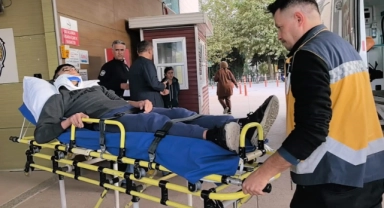 Bursa'da baba-oğul şakalaşırken pencereden düştü