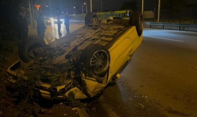 Bursa'da kontrolden çıkan otomobil takla attı