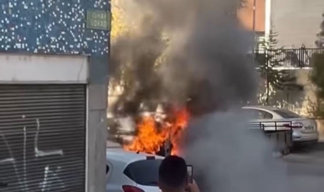 Bursa'da seyir halindeki kamyonet alev alev yandı