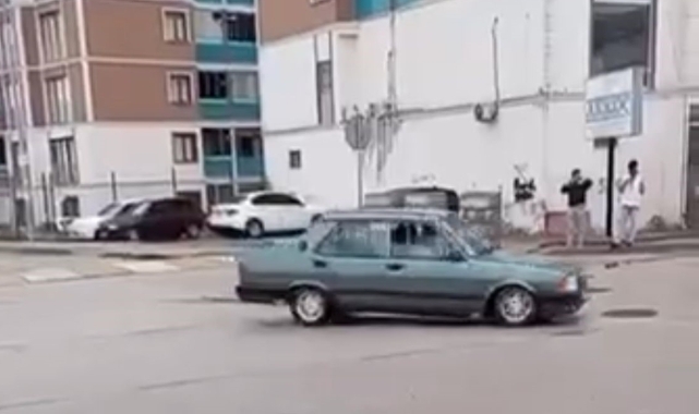 Bursa'da sokak ortasında dakikalarca drift attı!