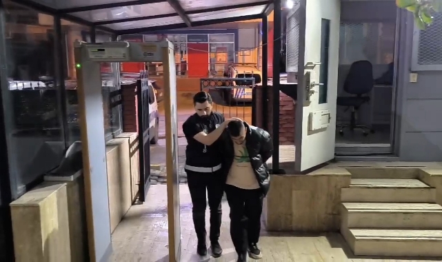 Bursa'da sokakta havaya ateş açan magandanın gerekçesi pes dedirtti