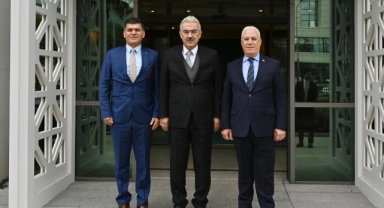 Bursa Valisi Ayyıldız'dan Başkan Bozbey'e ziyaret!