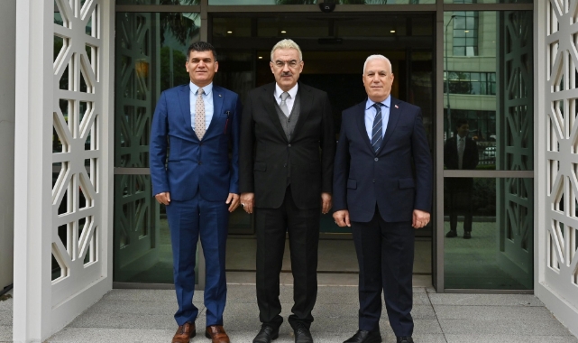 Bursa Valisi Ayyıldız'dan Başkan Bozbey'e ziyaret!