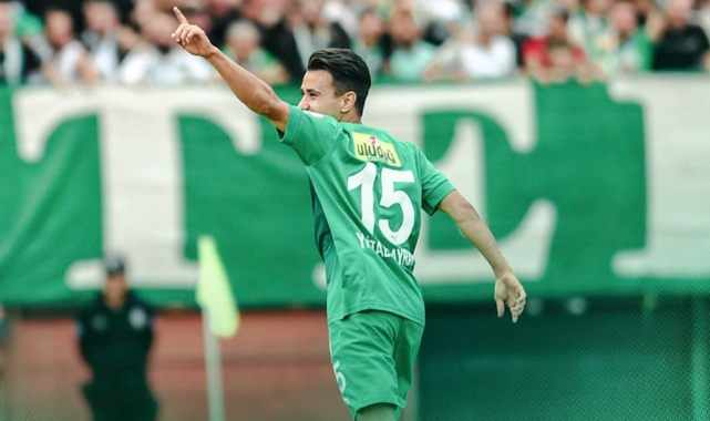 Bursaspor, Uşak deplasmanını tek golle geçti