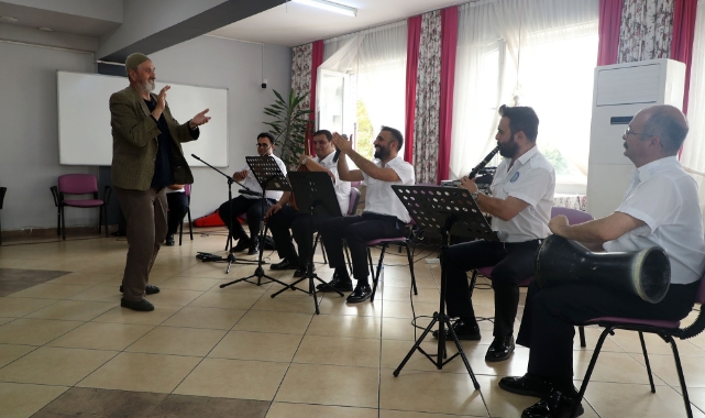 Büyükşehir Belediyesi Yaşlılar Haftası’nda etkinlik düzenledi