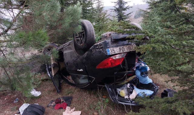 Cenazeye giden otomobil Samsun'da kaza yaptı: 3 yaralı