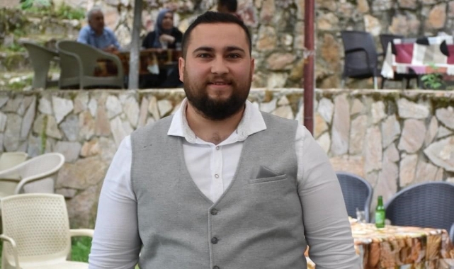 CHP Gençlik Kolları Başkanı bıçaklı kavgada ağır yaralandı