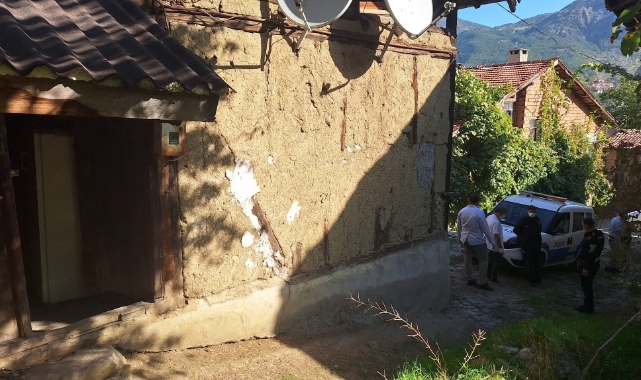 Çorum'da yaşlı adam yalnız yaşadığı evinde ölü bulundu
