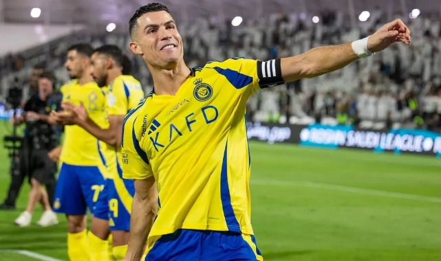 Cristiano Ronaldo'dan hayranına büyük jest!