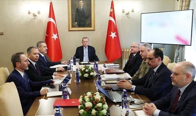 Cumhurbaşkanı Erdoğan başkanlığında güvenlik zirvesi