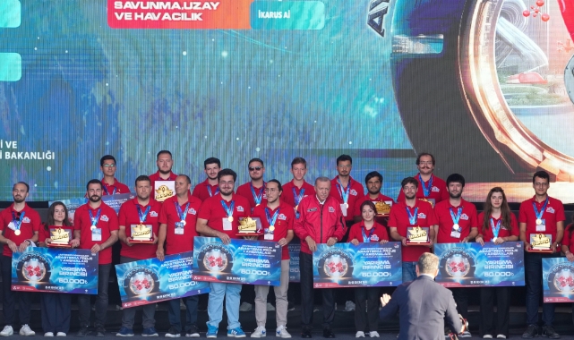 Cumhurbaşkanı Erdoğan'dan BTÜ'ye birincilik ödülü