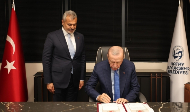 Cumhurbaşkanı Erdoğan'dan, Hatay Büyükşehir Belediye Başkanı Öntürk'e ziyaret