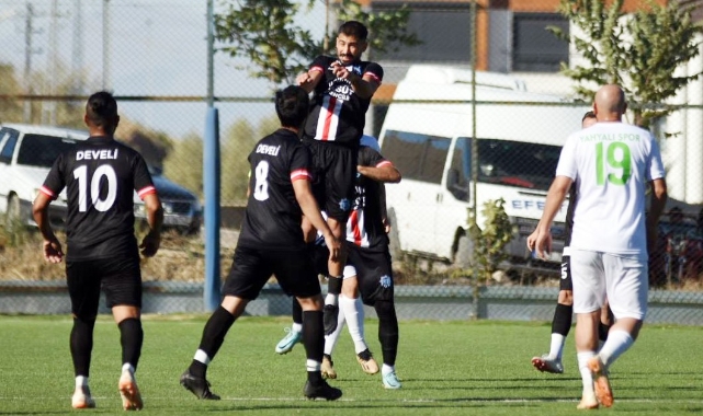 Develigücü galibiyetle başladı