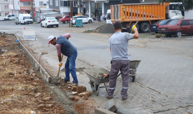 Dulkadiroğlu’nda kilit parke çalışması