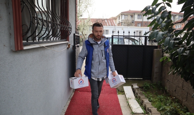 Düzce Belediyesi ihtiyaç sahiplerinin yanında