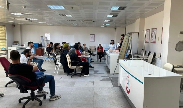 Elazığ'da hastane öncesi obstetrik aciller eğitimi