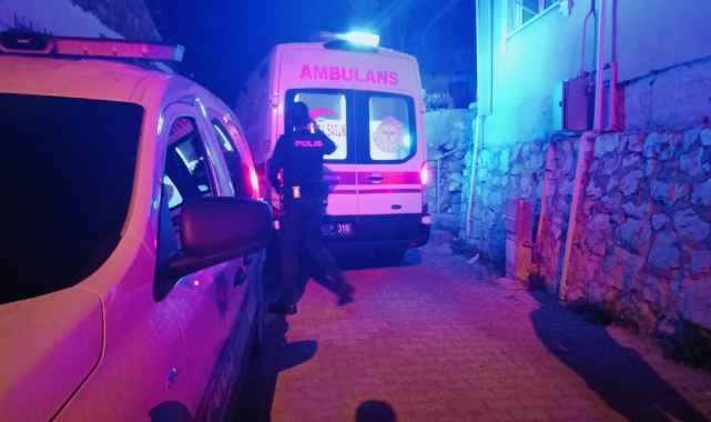 Evde çıkan tartışmada 2 kişiyi silahla vuruldu