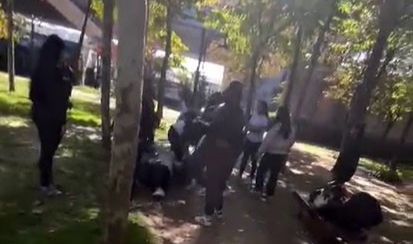 Eyüpsultan’da kız öğrenciler arasında kavga