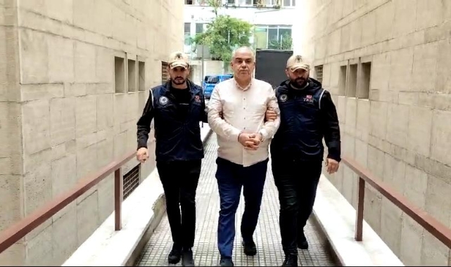 FETÖ'den hapis cezasıyla aranan eski Bursa Cumhuriyet Başsavcısı yakalandı