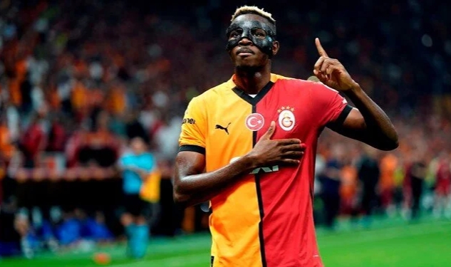Galatasaray'a Osimhen'den kötü haber!