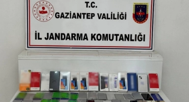 Gaziantep'te 1 milyonluk kaçak telefon ele geçirildi