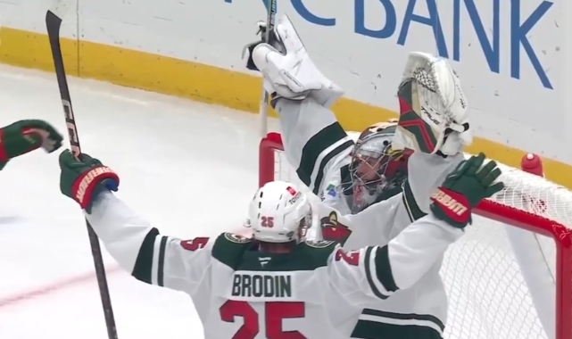 Gustavsson NHL tarihinde gol atan 15’inci kaleci oldu
