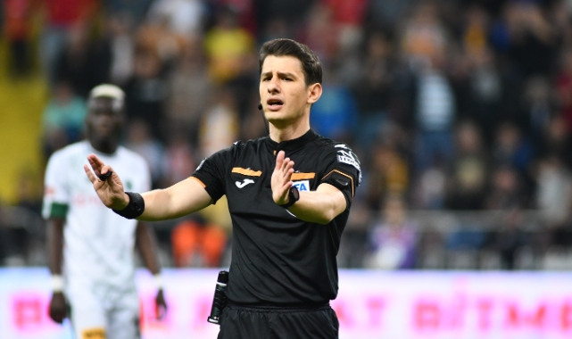 Halil Umut Meler’e FIFA’dan görev   
