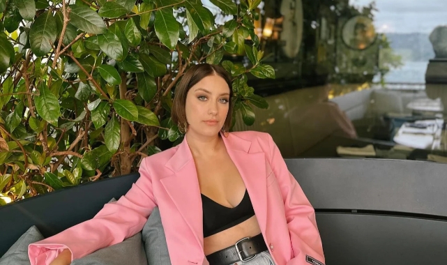 Hazal Kaya 34. yaşına merhaba dedi