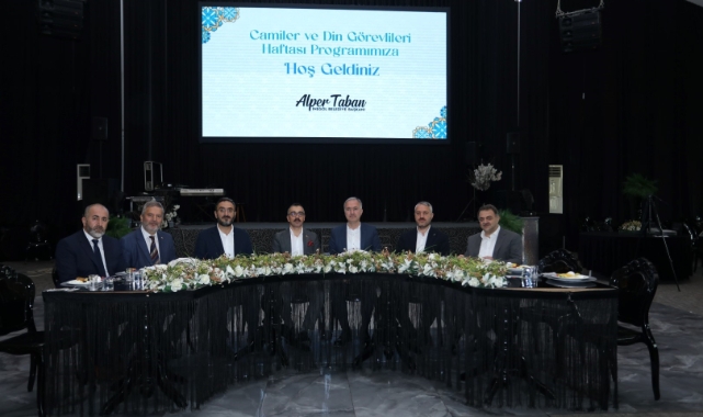 İnegöl Belediyesi din görevlilerini ağırladı