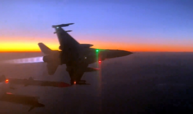 Irak'ın kuzeyine hava harekatı!