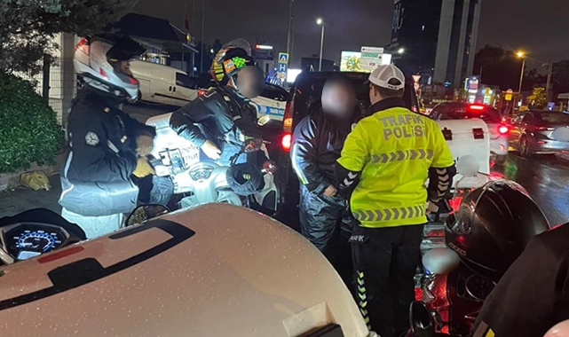 İstanbul'da motosiklet sürücülerine denetim! 581 bin 559 lira ceza kesildi
