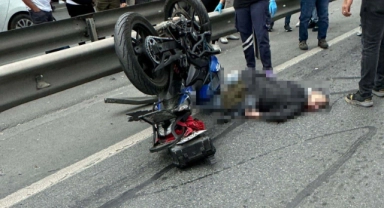 İstanbul'da tur otobüsü ile motosiklet çarpıştı: 1 ölü