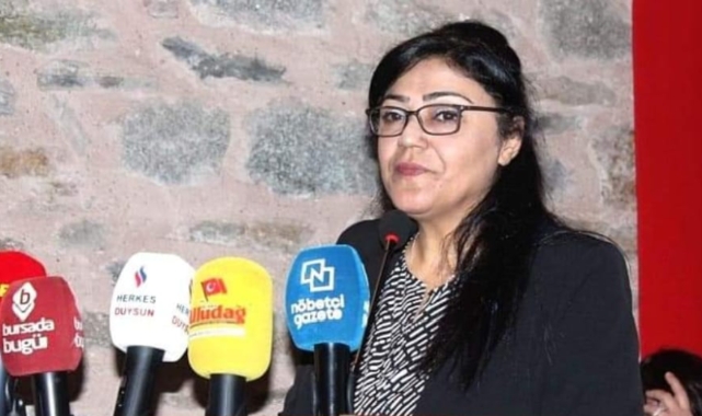 İYİ Parti Bursa'dan kadın cinayetlerine tepki