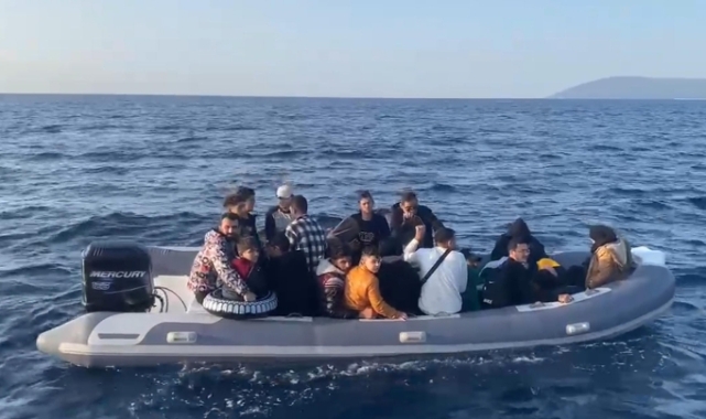 İzmir'de 58 kaçak göçmen yakalandı, 42 kaçak göçmen kurtarıldı