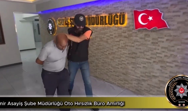 İzmir'de 'çay kaşığı' ile otomobil çaldı