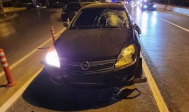 İzmir’de otomobilin çarptığı genç yaşamını yitirdi   