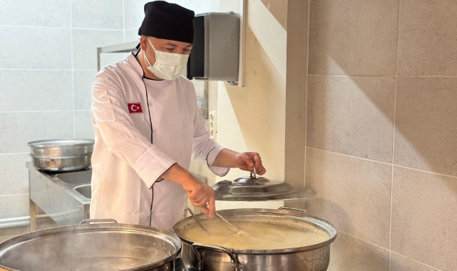 Karabük Belediyesinin aşevi gönülleri ısıtıyor