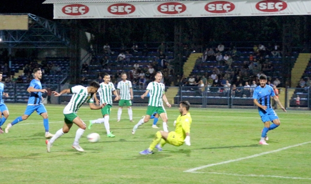 Karacabey Belediyespor, Serik Belediyespor'a mağlup oldu