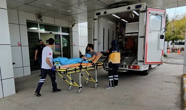 Kavgayı ayırmak isterken 4 kişiyi vurdu
