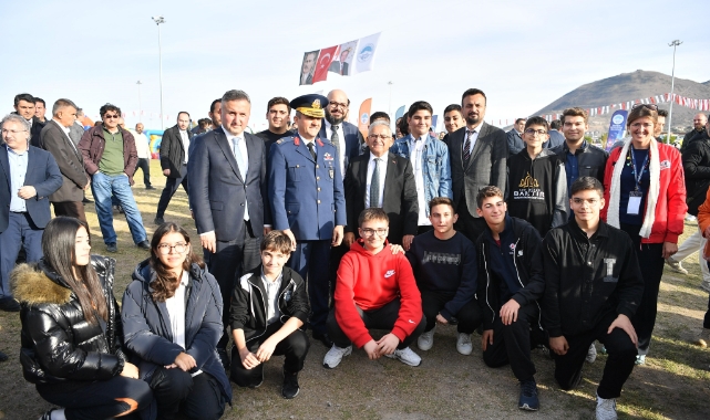 Kayseri 6’ncı Bilim Şenliği kapılarını açtı