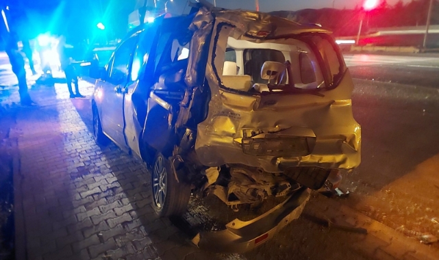 Konya'da feci kaza! TIR dehşeti yaşattı