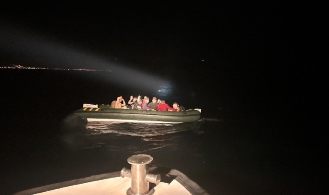 Kuşadası'nda 12 düzensiz göçmen yakalandı
