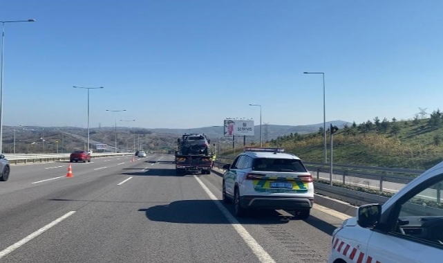 Kuzey Marmara Otoyolu'nda iki otomobil çarpıştı: 5 yaralı