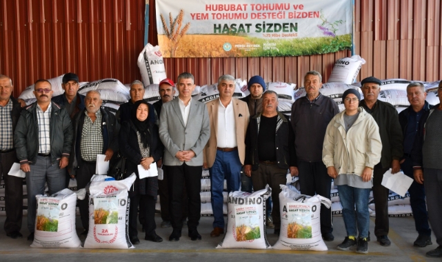 Manisa' da çiftçilere tohum desteği