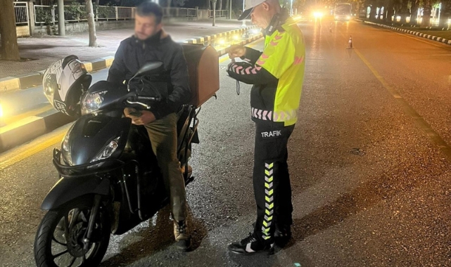 Manisa’da motosiklet sürücülerine ceza yağdı
